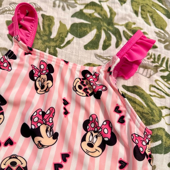 Minnie Mouse Swimsuit - Picture 2 of 6